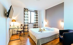 Logis Hotel des Pyrenees Rest. La Pergola